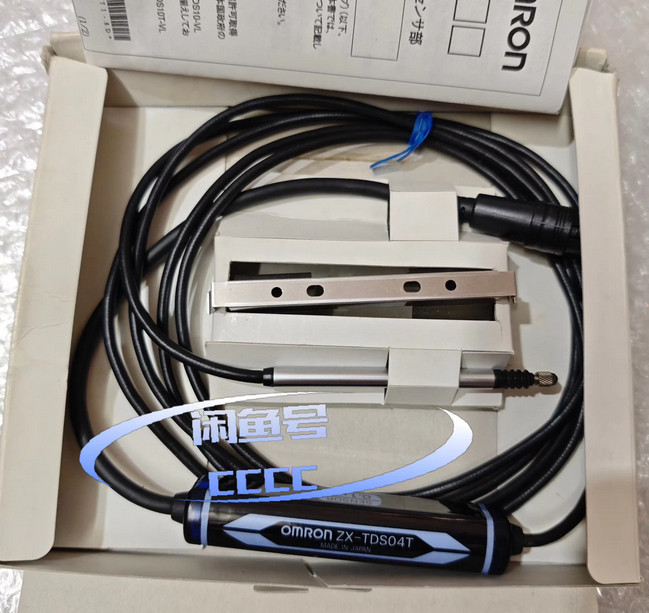 New in box Omron ZX-TDS04T Smart Sensor