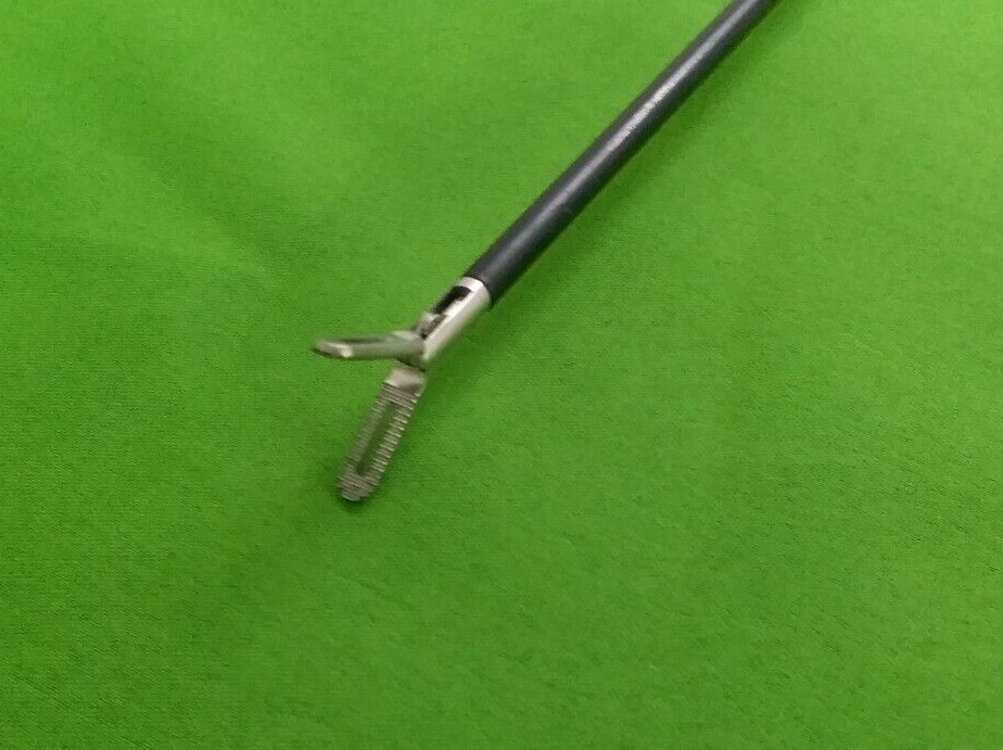 Bowel Grasping Forceps Insert 5mmx330mm Laparoscopic Surgical Instruments