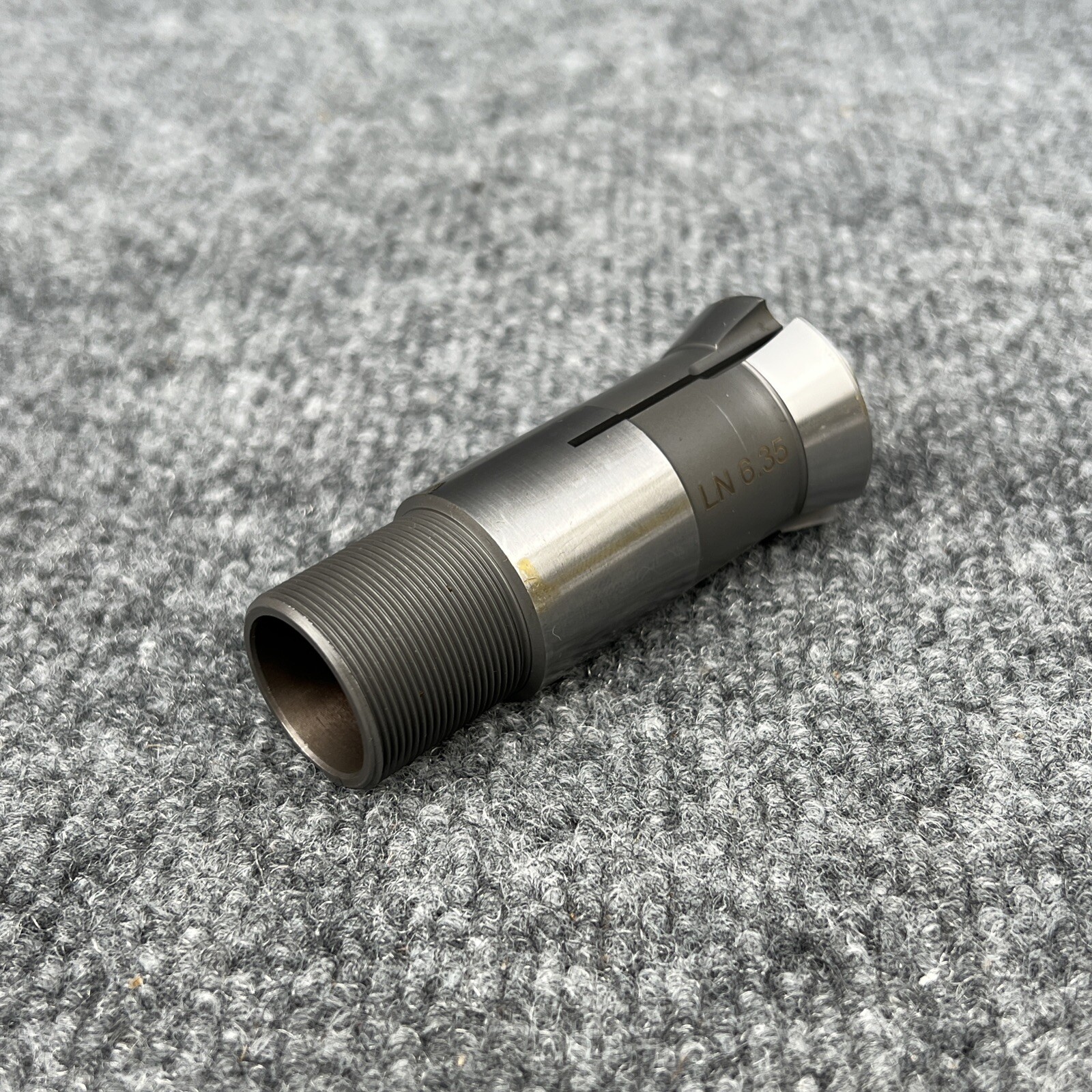 Serge Meister T20-82-M25.1 .125 Bore W/ Carbide Pads Collet New