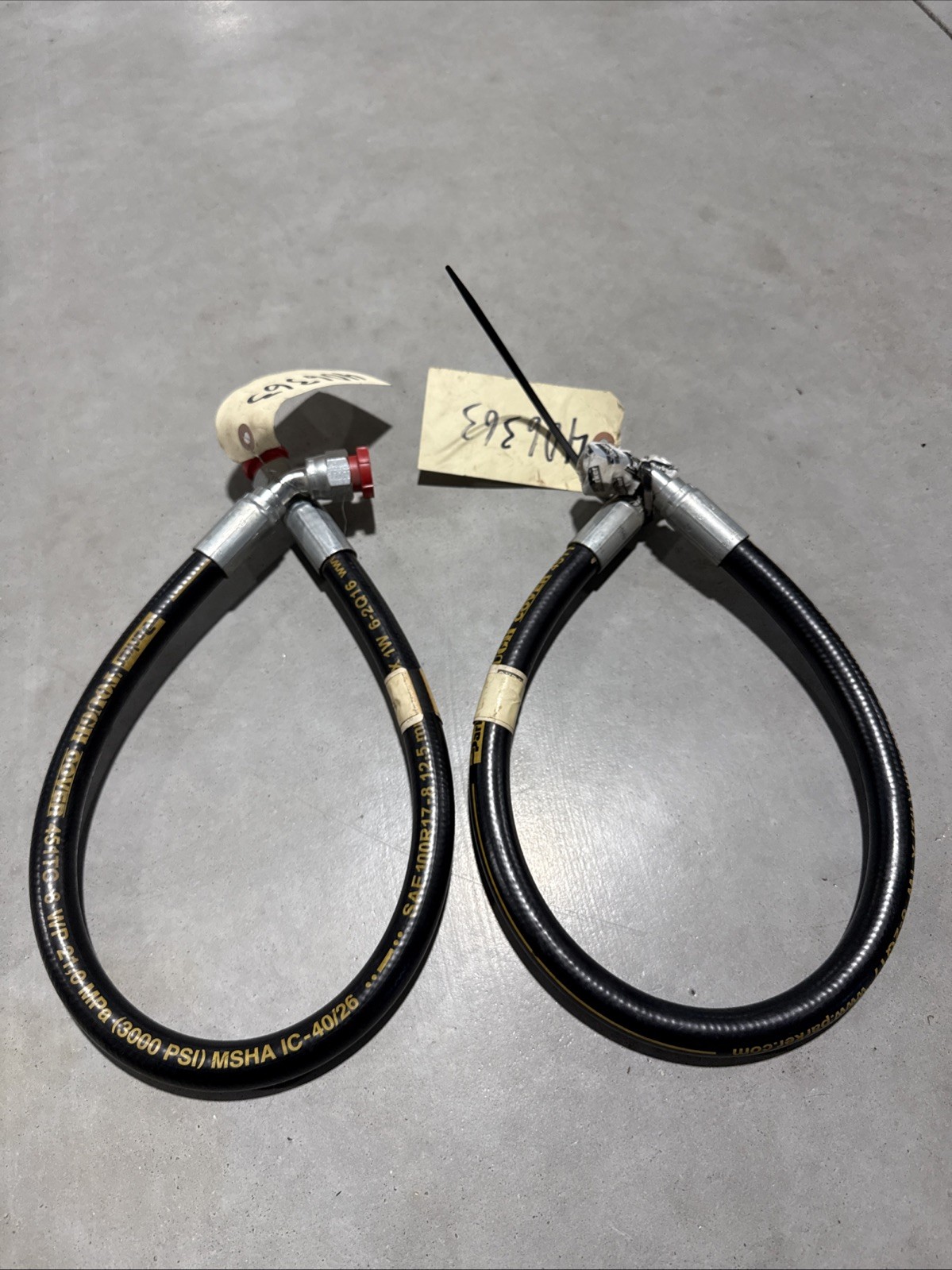 Parker 451TC-4 3000 PSI Hydraulic Hose 1/2″x30″ – 1″ Fittings – Pack of 2 NOS